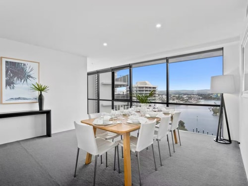 Modern 2BR Oasis with Pools, Gym & Secure Parking 19 Serain Residences