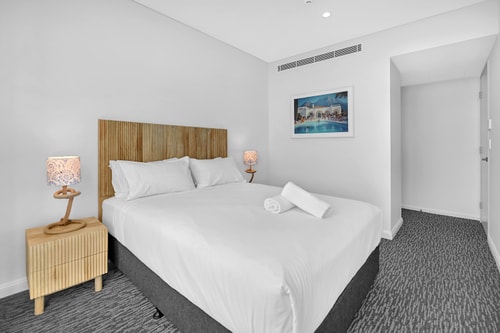 59 Floor 180 degree Ocean View 2 Bedroom Apartment 5 Serain Residences