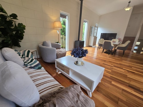 Serene Leura 2BDR Unit 3 Minutes to Shops 0 Serain Residences