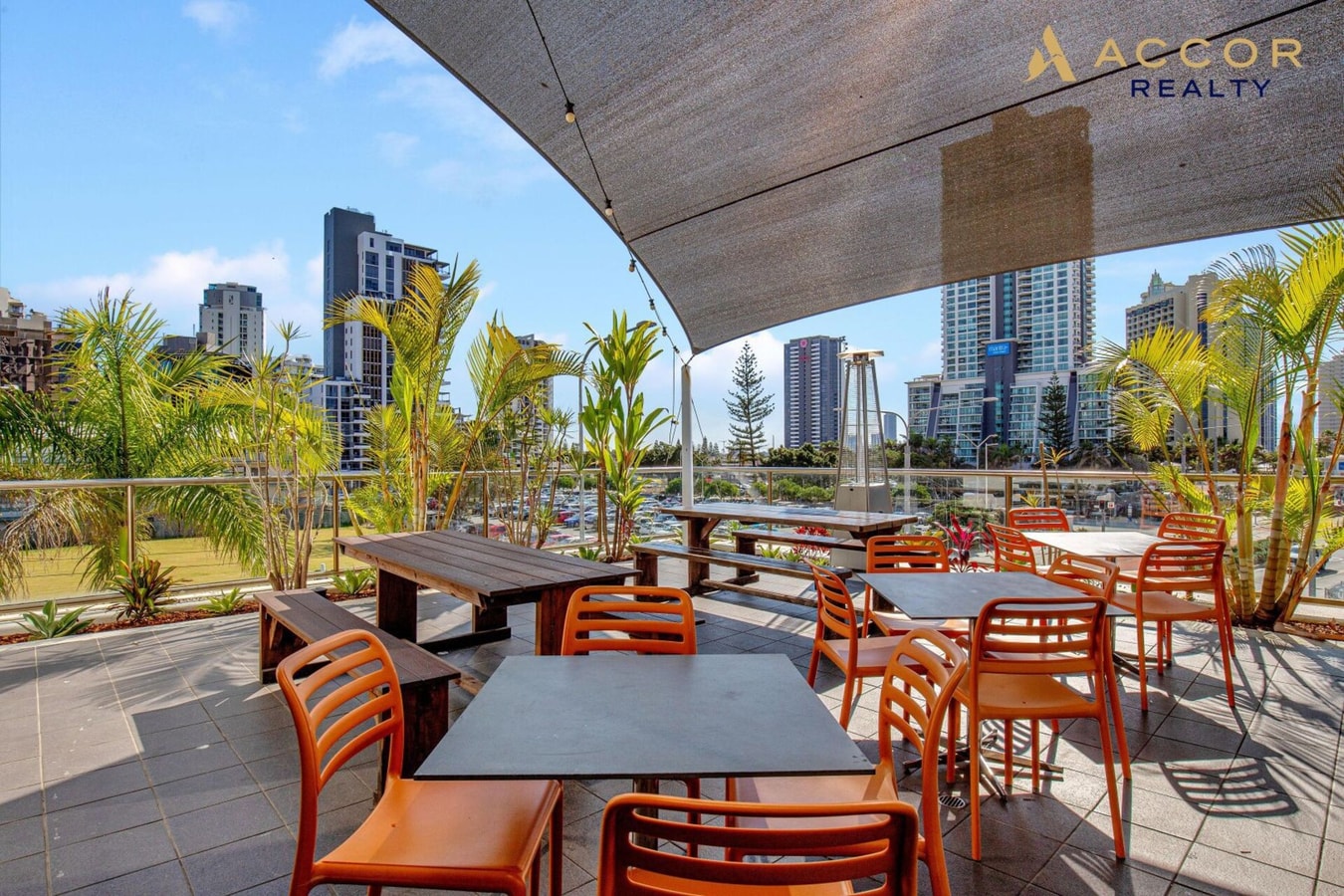 Ocean View 2 Double-bed Hotel Room On View Avenue 8 Serain Residences