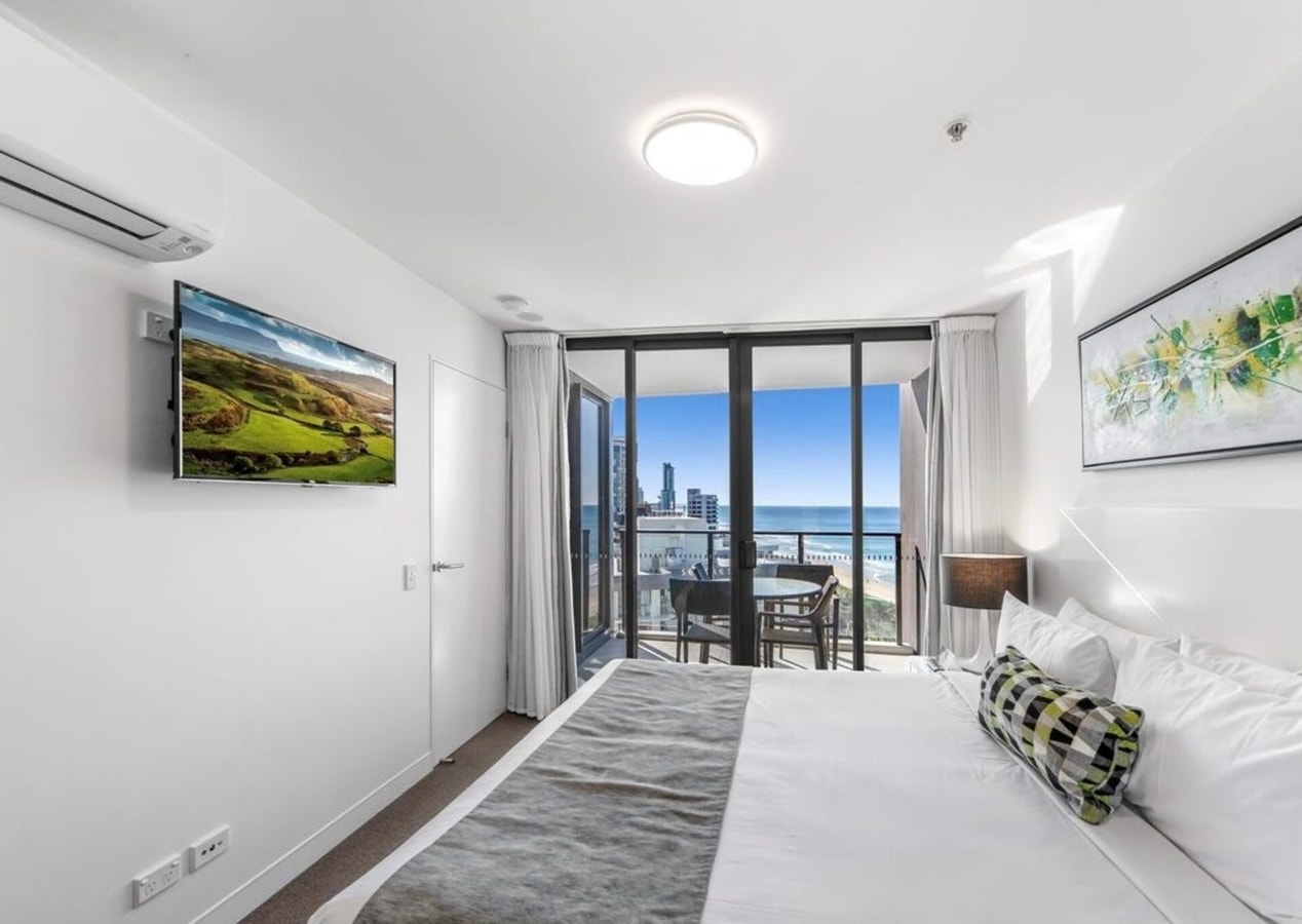 High-rise Oceanfront 1BR Apartment in Surfers 1 Serain Residences