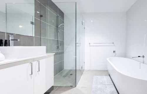 One bedroom Apartment walk to Gordon Train Station 10 Serain Residences