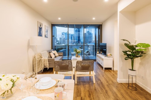 Modern Style River View 2Bedroom  Apt + Parking 5 Serain Residences