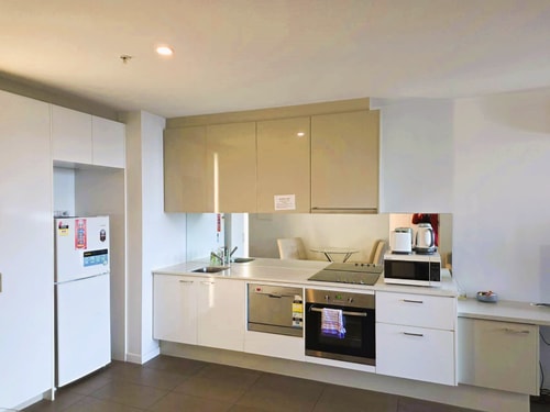 Modern One-bedroom Apt in the Heart of Melbourne 5 Serain Residences