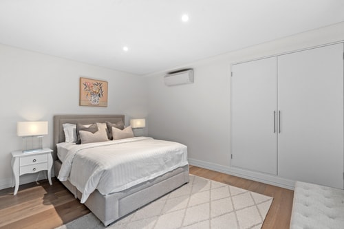 Costal Three-Storey Home with Panoramic Sea Views 20 Serain Residences