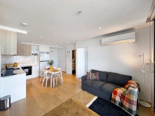 Ocean view modern 2 bedroom in St Kilda w/Parking 3 Serain Residences