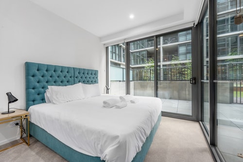 Chic Modern 1-Bedroom Apartment | Gym | Parking 6 Serain Residences