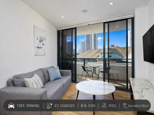 Convenient Located  2 bedroom apartment in Surfers 0 Serain Residences