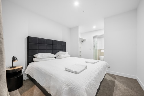 Brand New 1BDR Apartment NEXT to Woden Westfield 3 Serain Residences