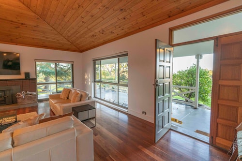 The Hideaway by Gatt Wines 26 Serain Residences