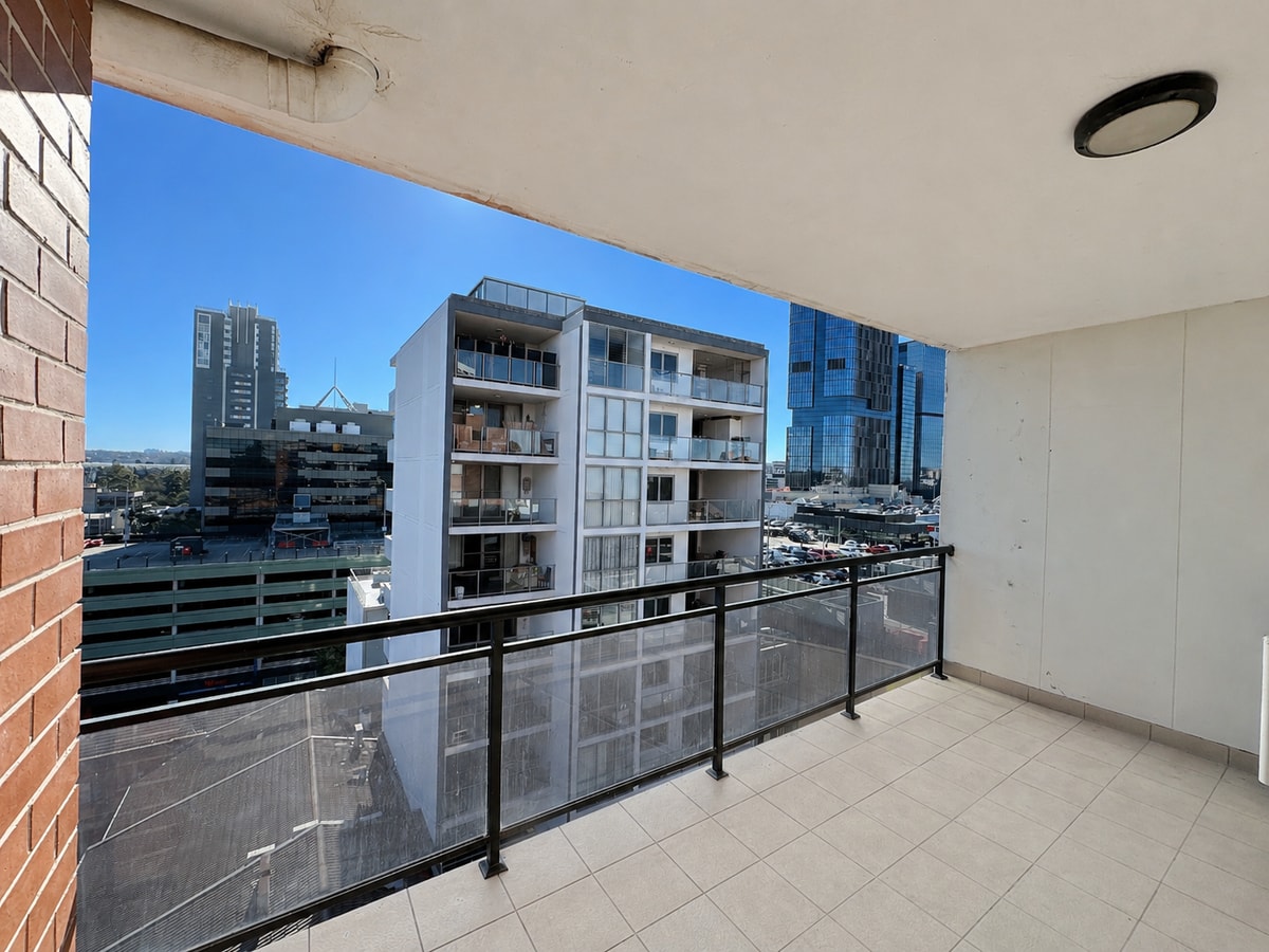 7 Min to Train: Central Parramatta 2BR + Parking 7 Serain Residences