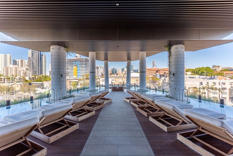 High-level 1 Bedroom Apartment in Fortitude Valley 22 Serain Residences