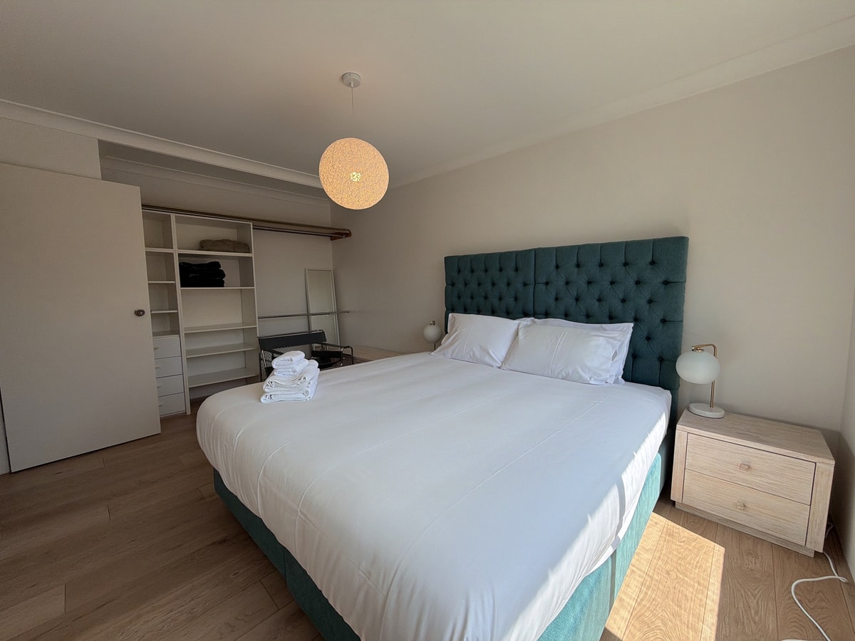 Quiet & Cozy 2BR Home in Chatswood with Parking 15 Serain Residences