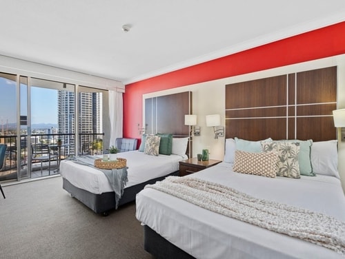 Central Located 2 Double-bed Hotel Room in Surfers 5 Serain Residences