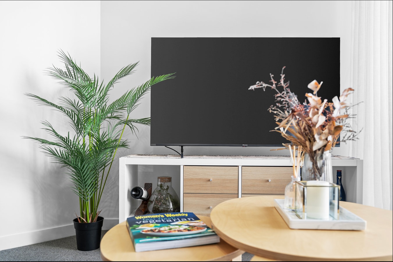 Central North Braddon – Steps from Cafes & Shops 5 Serain Residences