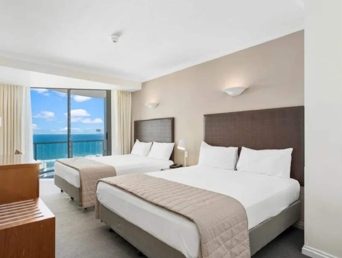 Ocean view twin beds studio in Legend Hotel Serain Residences