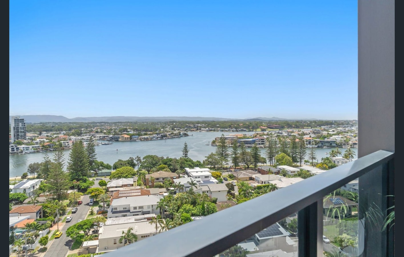 Water View Spacious 1 BR Apartment Close to Beach 4 Serain Residences