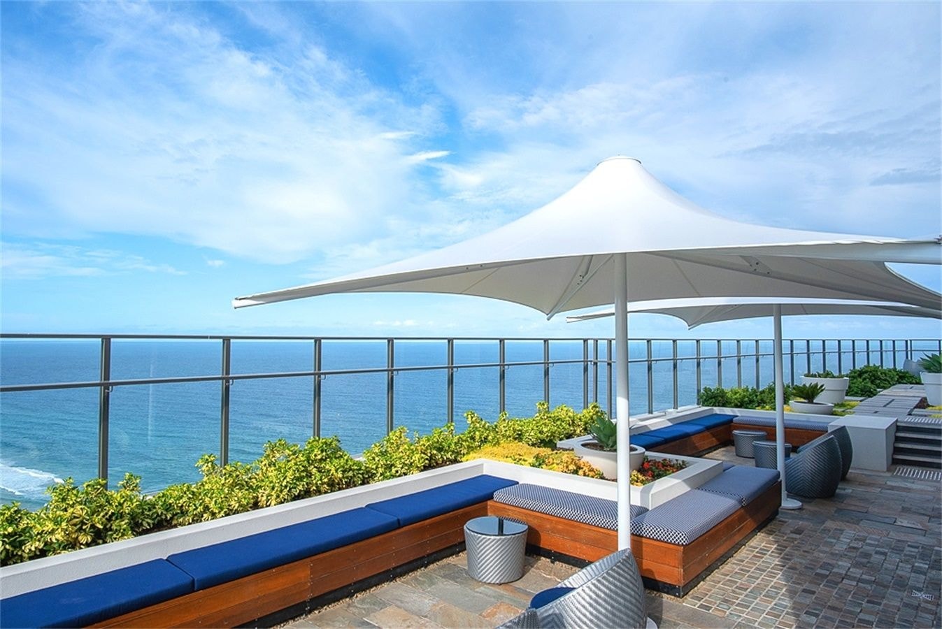 Lvl 31 | beachside 1BR Apt | fantastic Ocean View 23 Serain Residences