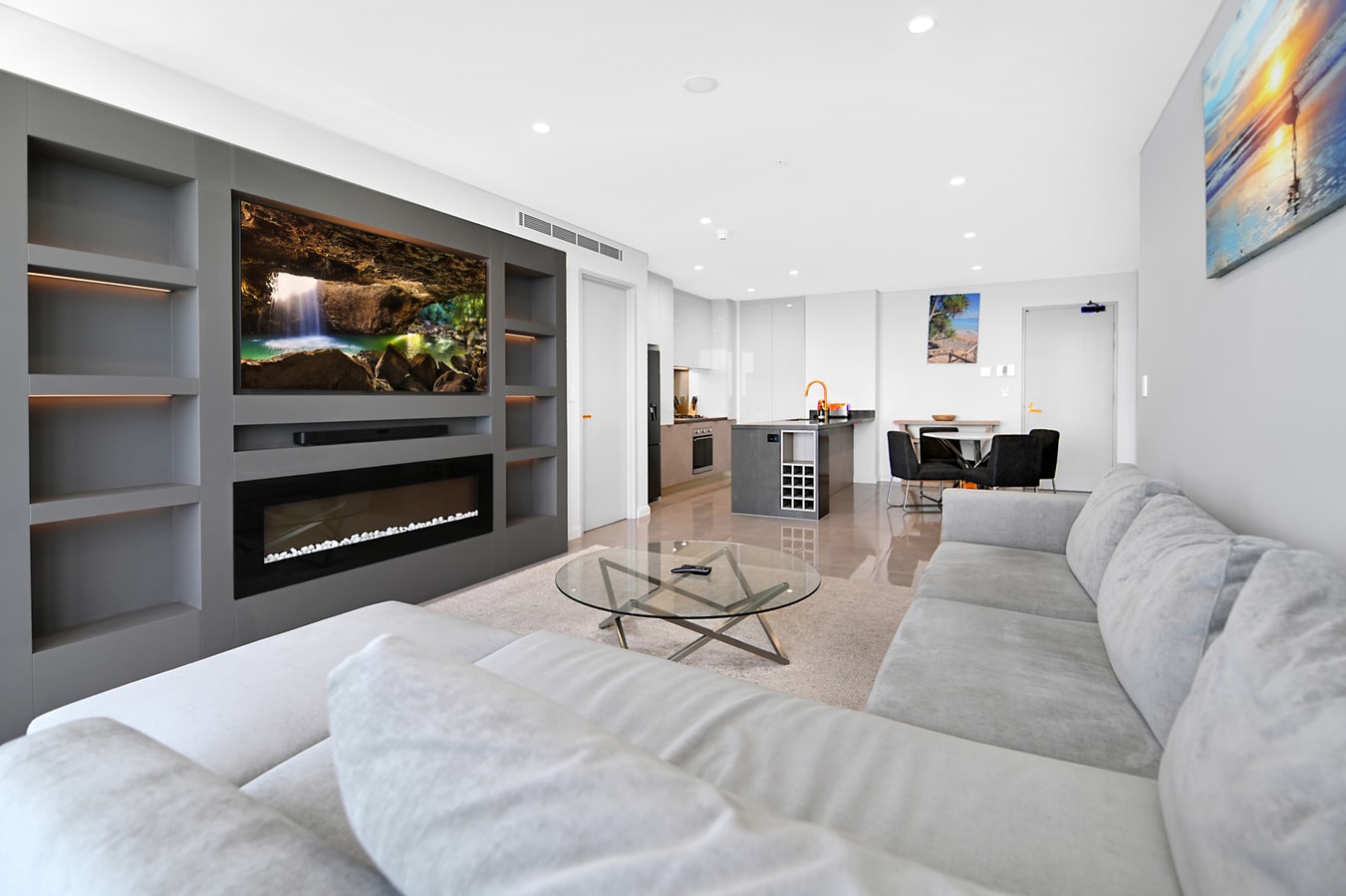 61 Floor 180 degree Ocean View 2 Bedroom Apartment 2 Serain Residences