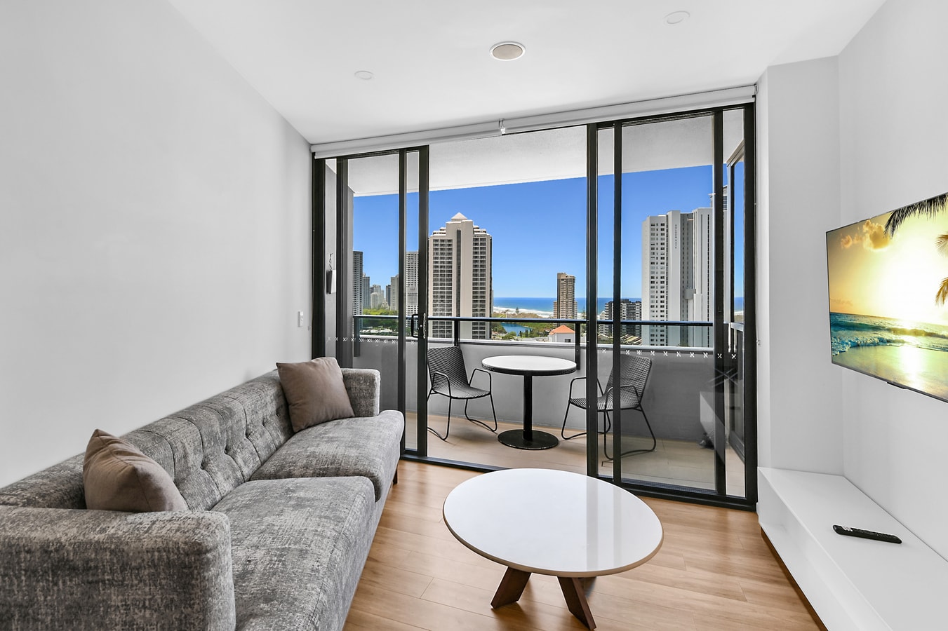 Comfortable 2 bedroom Apartment in Central Surfers 5 Serain Residences