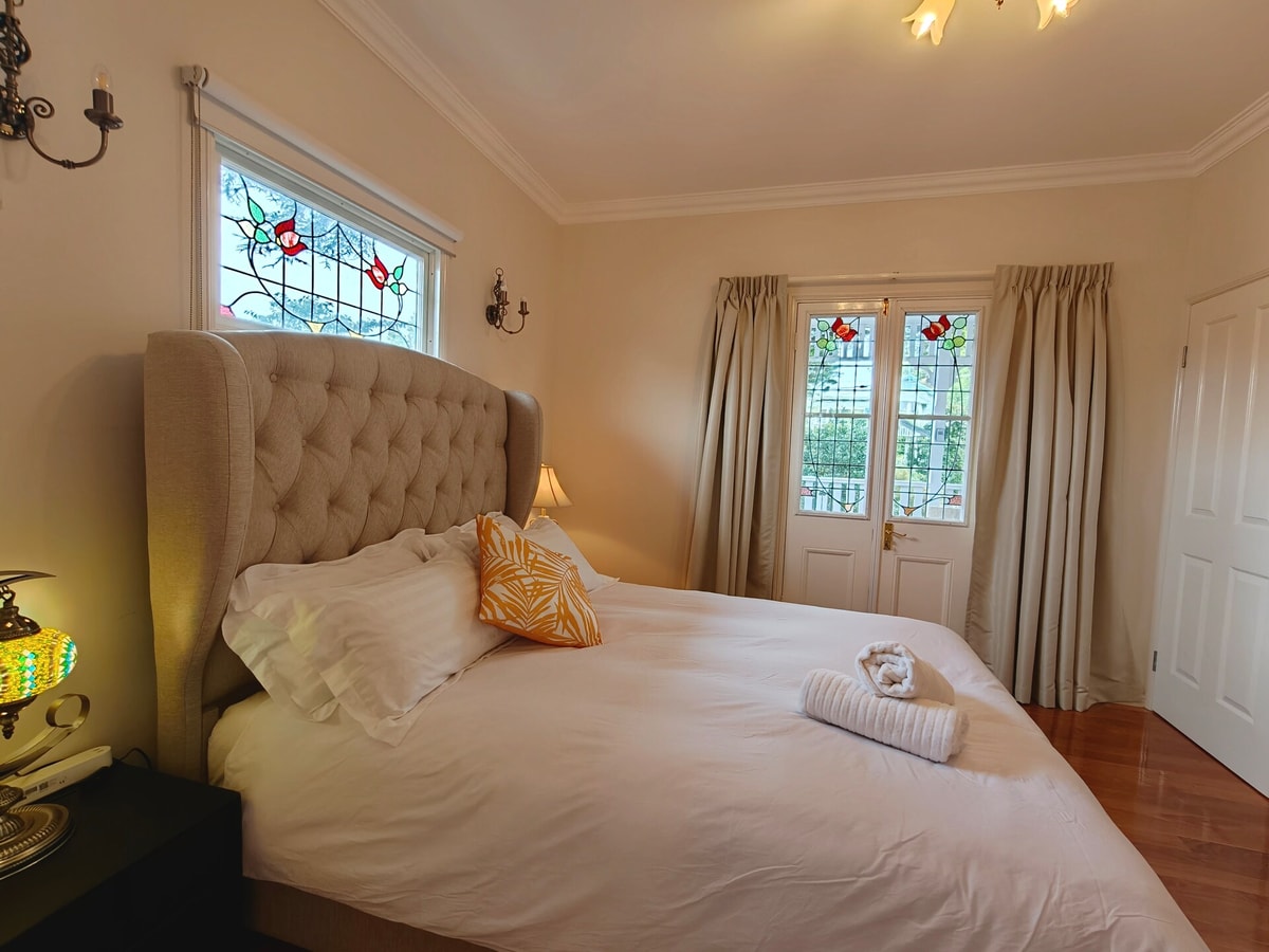 4BR Upper House Close to Blue Mountains Highlights 3 Serain Residences