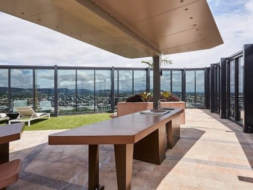Modern South Bank 2BR Walk to GOMA + Brisbane CBD 9 Serain Residences