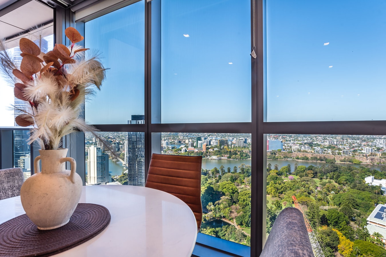 River View Central Brisbane 1Bedroom Apartment 2 Serain Residences