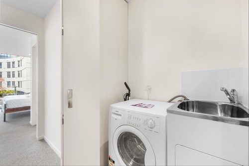 Light Filled 2BDR Loft in Kingston with Parking 9 Serain Residences