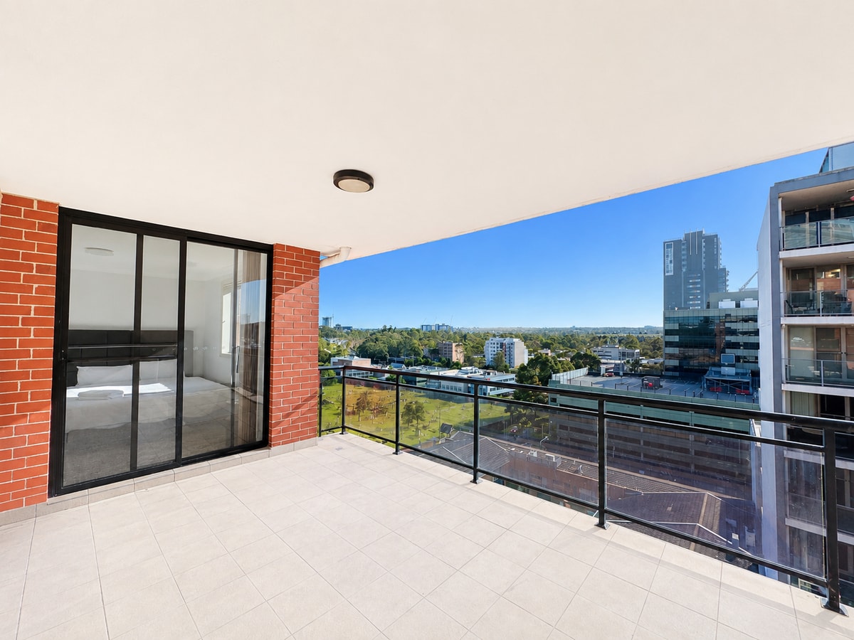 7 Min to Train: Central Parramatta 2BR + Parking 16 Serain Residences