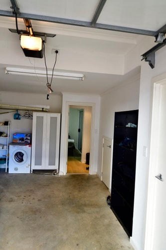3BR Townhouse in Heart of Adelaide with Parking 10 Serain Residences