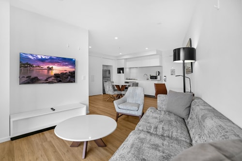 Comfortable 2 bedroom Apartment in Central Surfers 9 Serain Residences