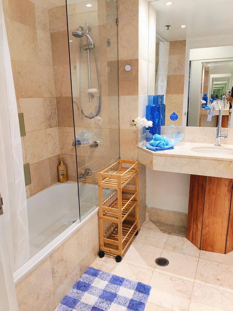 Blue Bunny-Eared Stay | Ocean View | 2min to Beach 17 Serain Residences