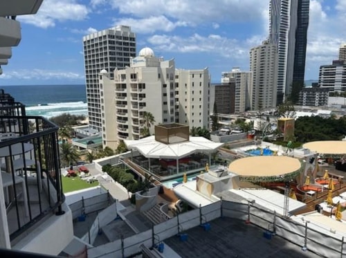 Comfy 2DoubleBed Suite in Central Surfers 1 Serain Residences