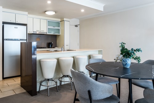 Prime Loc River Glimpse 2BR Walk to CBD w/Parking 3 Serain Residences