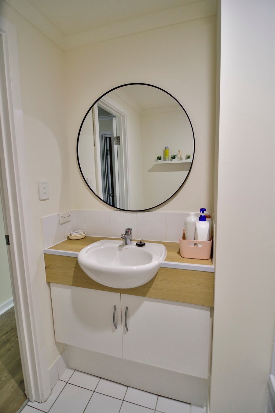 3BR Townhouse in Heart of Adelaide with Parking 13 Serain Residences