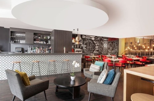 Convenient One-bedroom next to Chatswood station 16 Serain Residences