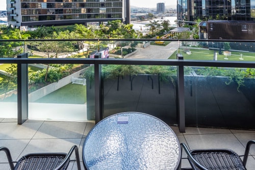 Resort-Style CBD 1-BR | Walk to All + River Glance 30 Serain Residences