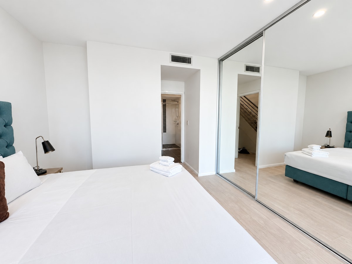 Spacious City View 3BR Loft Apartment | Parking*2 16 Serain Residences