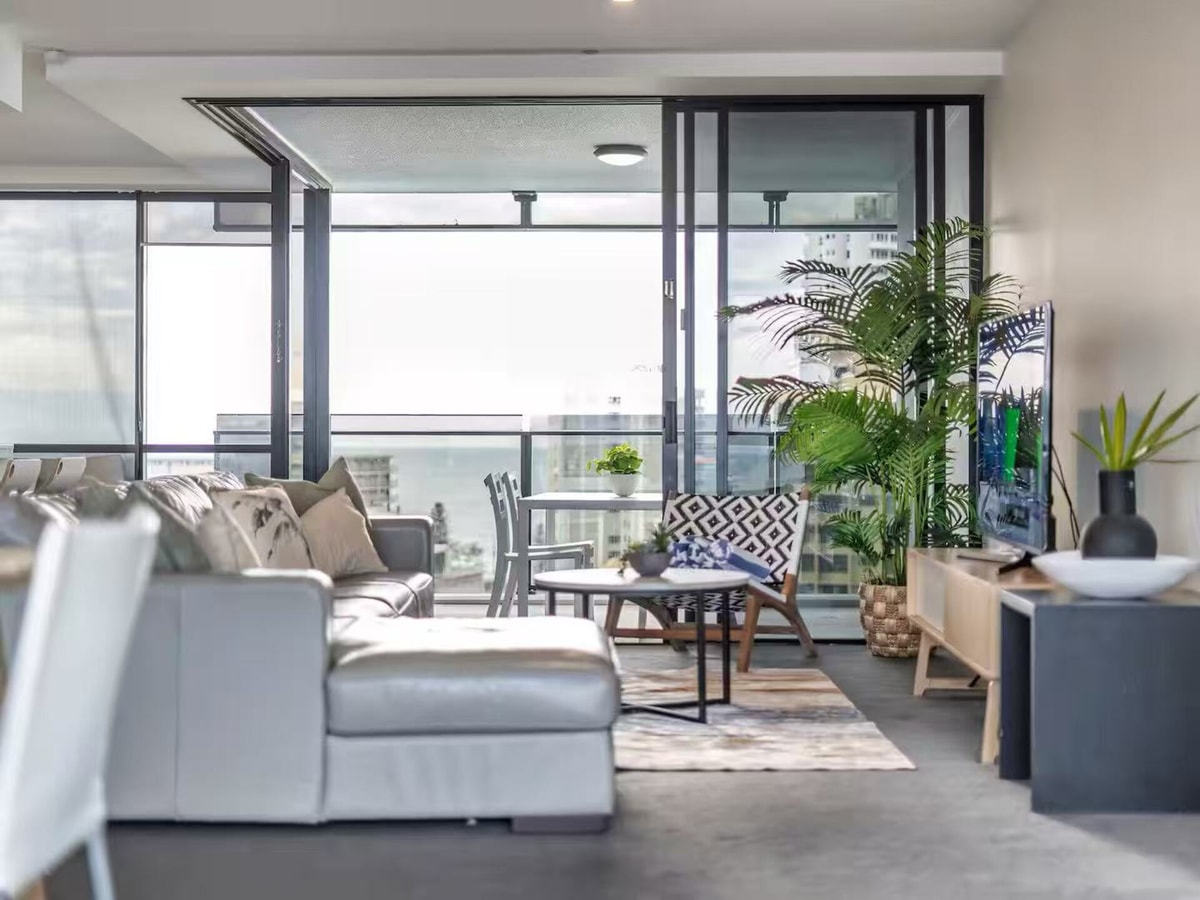 Modern 2BR Oasis with Pools, Gym & Secure Parking 1 Serain Residences