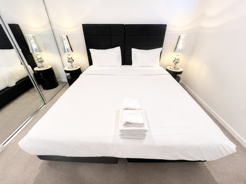 Comfortable 2BR w/ Pool, Gym & BBQ | Free Parking 5 Serain Residences