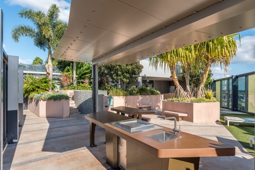 Modern South Bank 2BR Walk to GOMA + Brisbane CBD 12 Serain Residences