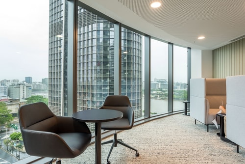 Resort-Style CBD 1-Bedroom Stay Walk to Everything 10 Serain Residences