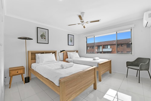 Central Located 3 Bedroom Unit in Southport 2 Serain Residences