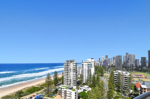 Breathtaking Ocean View 3Bedroom Apt with Parking 14 Serain Residences