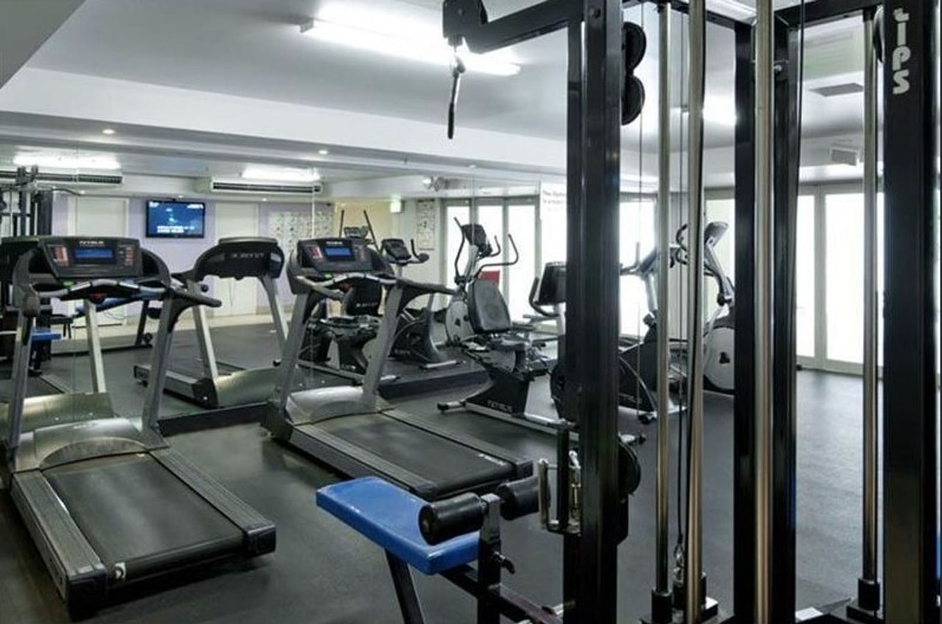 Convenient One-bedroom next to Chatswood station 9 Serain Residences