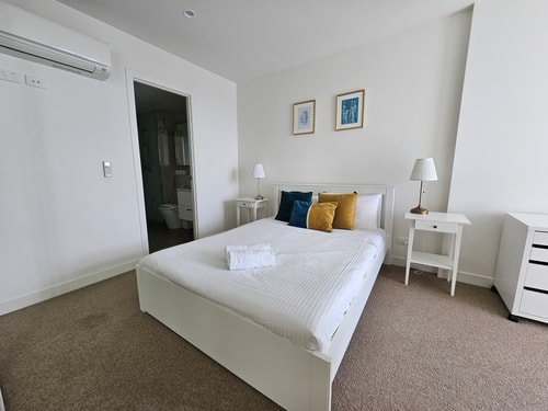 Convenient Located 2BDR apartment with Parking 3 Serain Residences
