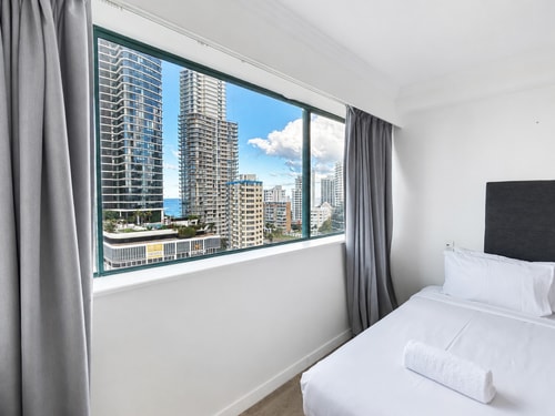 Coastal Hotel Room | Ocean Glimpse | 2 King Single 8 Serain Residences