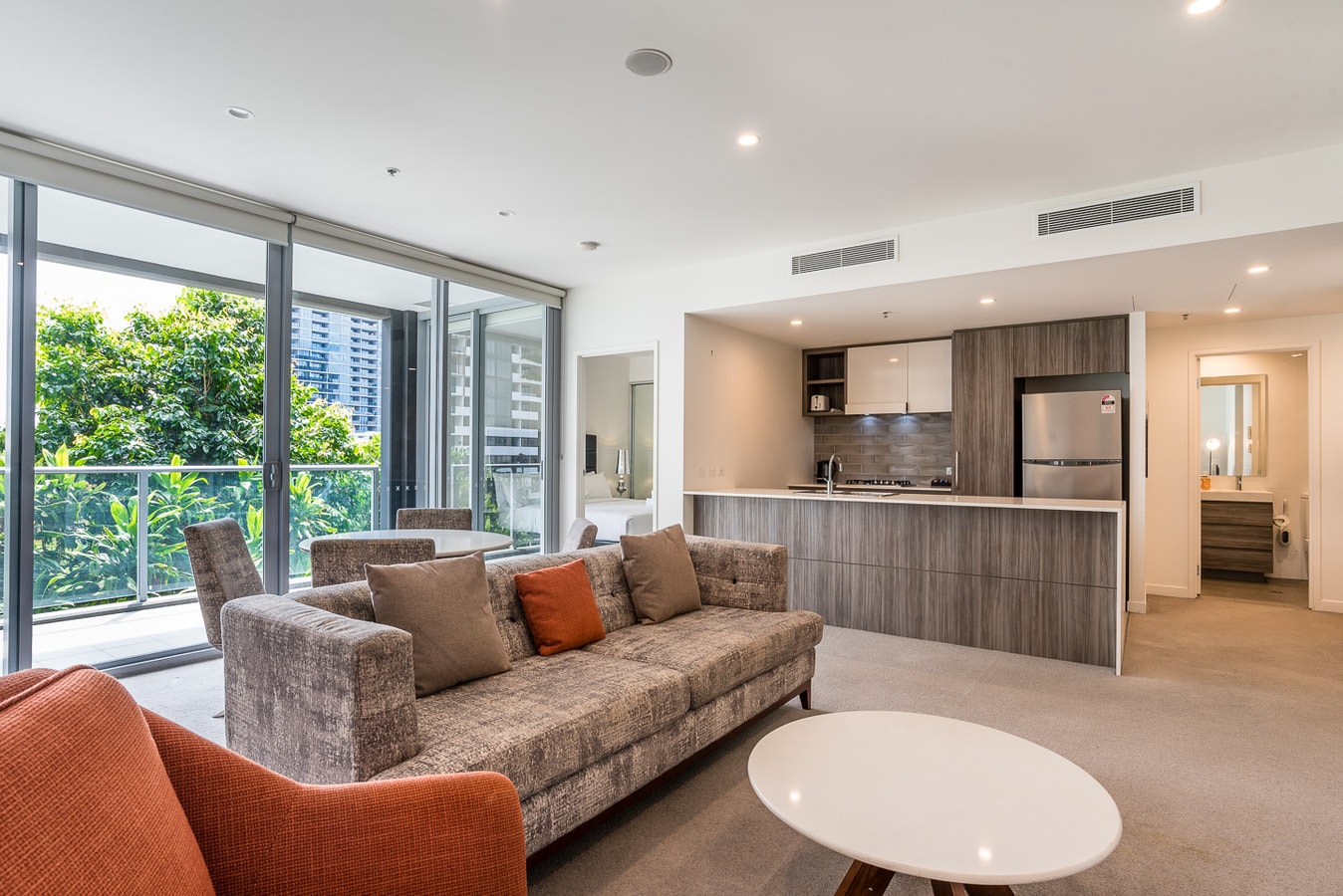 Modern 2Bedroom Apartment+Parking Southbrisbane Serain Residences