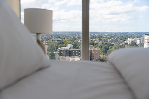 Comfy 1BDR Apt 3 minutes to Train Station Burwood 5 Serain Residences