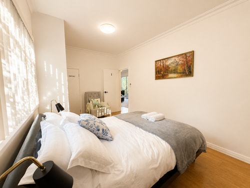 Cozy 5BR Family house in Katoomba - The Rose House 25 Serain Residences